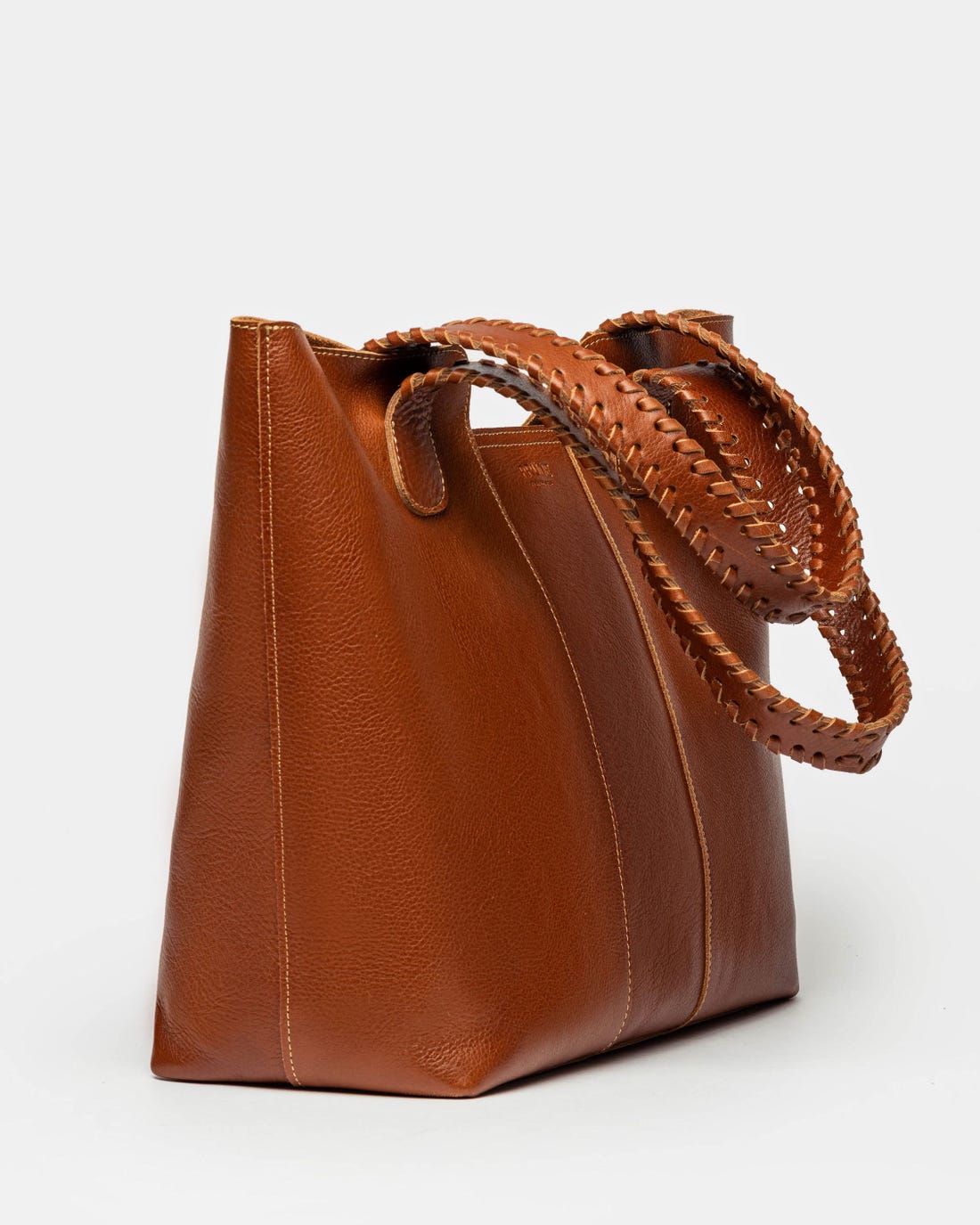Shopper The Braided en cuero vegetal liso
