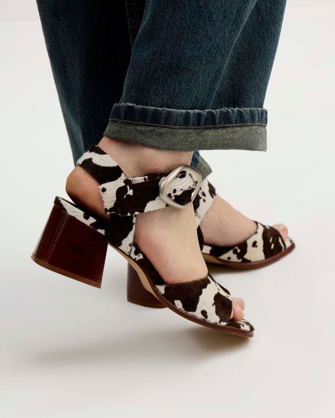 Sandalia media Julie en pelo